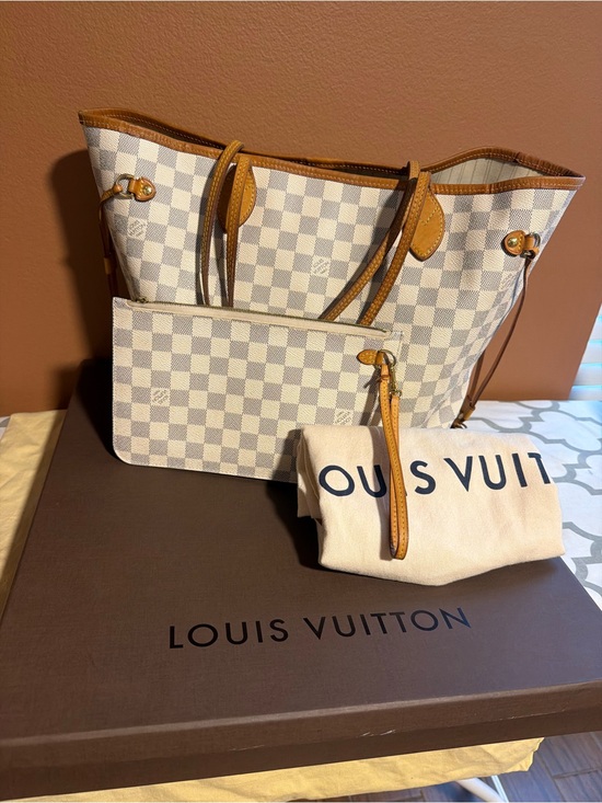 Louis Vuitton Handbags - Louis Vuitton Damier Azur Tote with Vachetta Trim in White and Tan